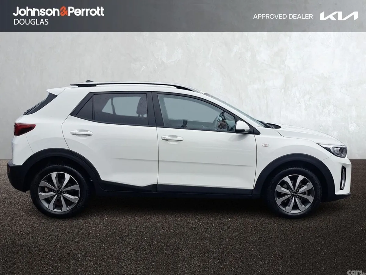 Kia Stonic Estate, Petrol, 2026, White