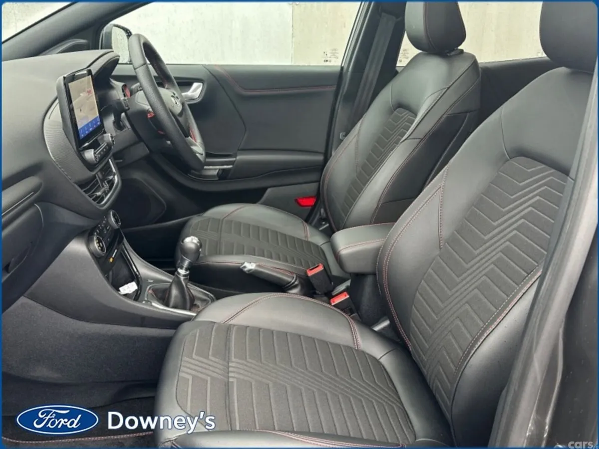 Ford Puma Hatchback, Petrol, 2024, Grey