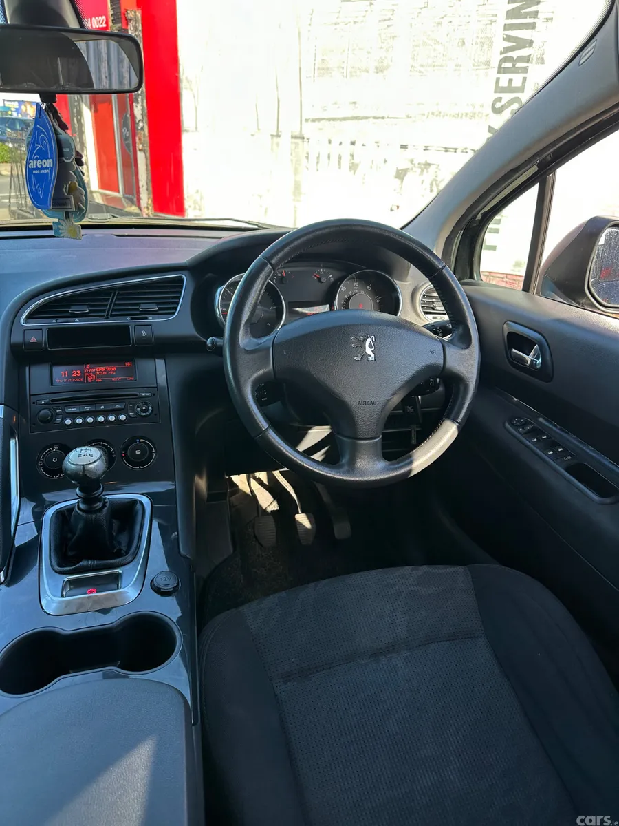 Peugeot 3008 Hatchback, Diesel, 2011, Black