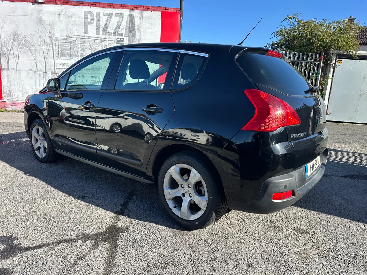 Peugeot 3008 Hatchback, Diesel, 2011, Black