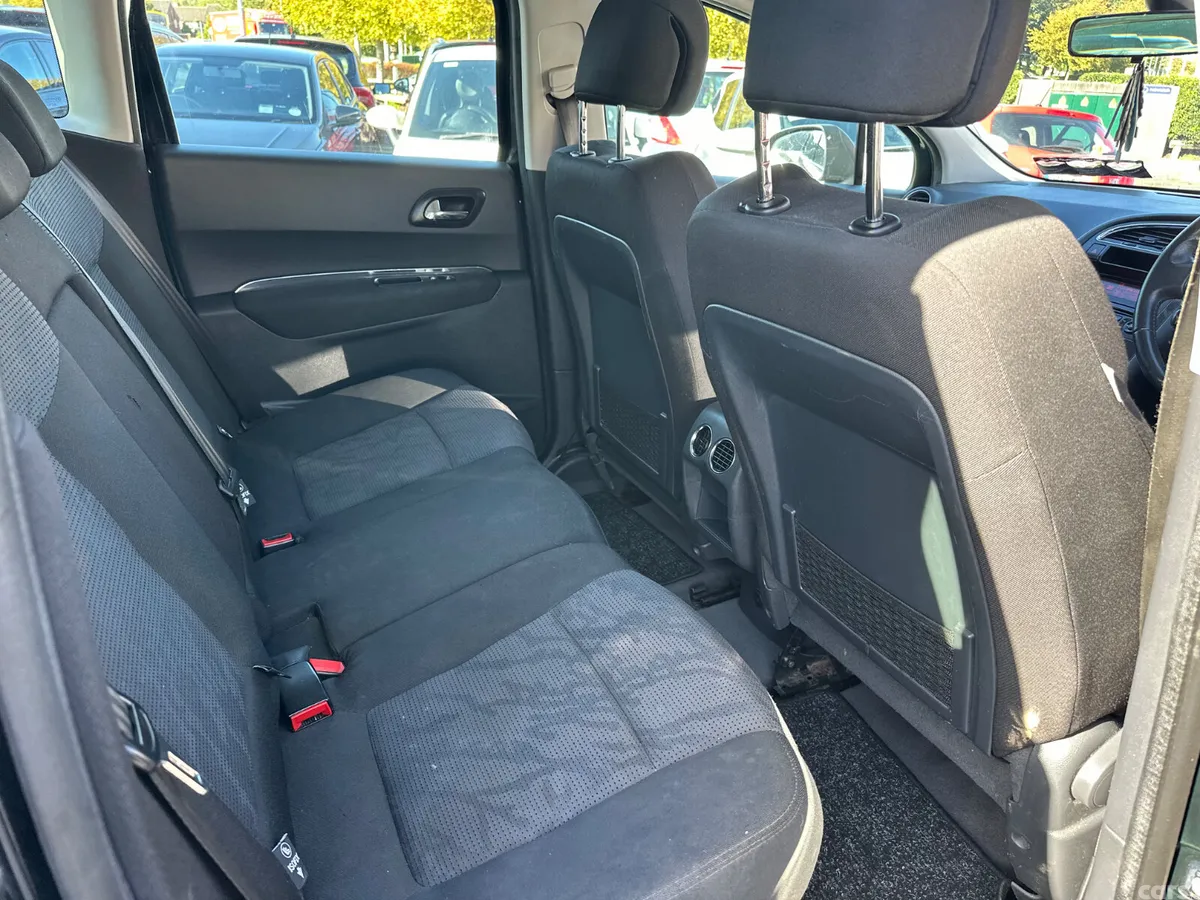 Peugeot 3008 Hatchback, Diesel, 2011, Black