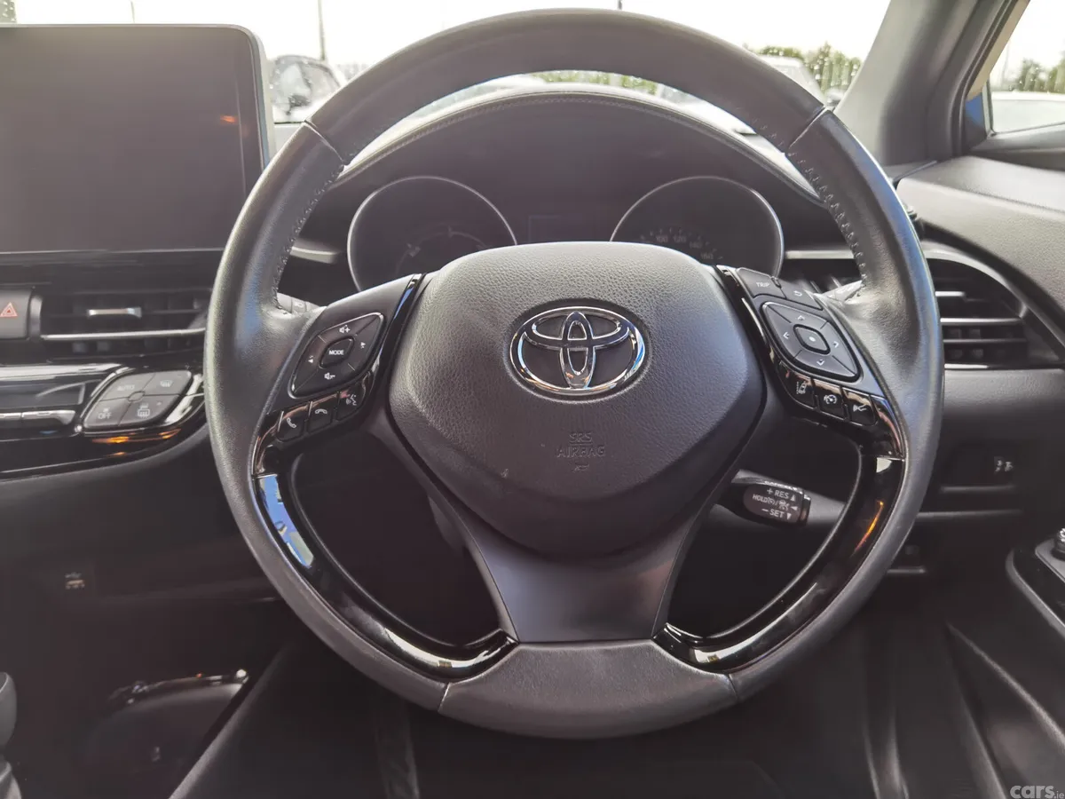 Toyota C-HR Hatchback, Petrol, 2023, Grey
