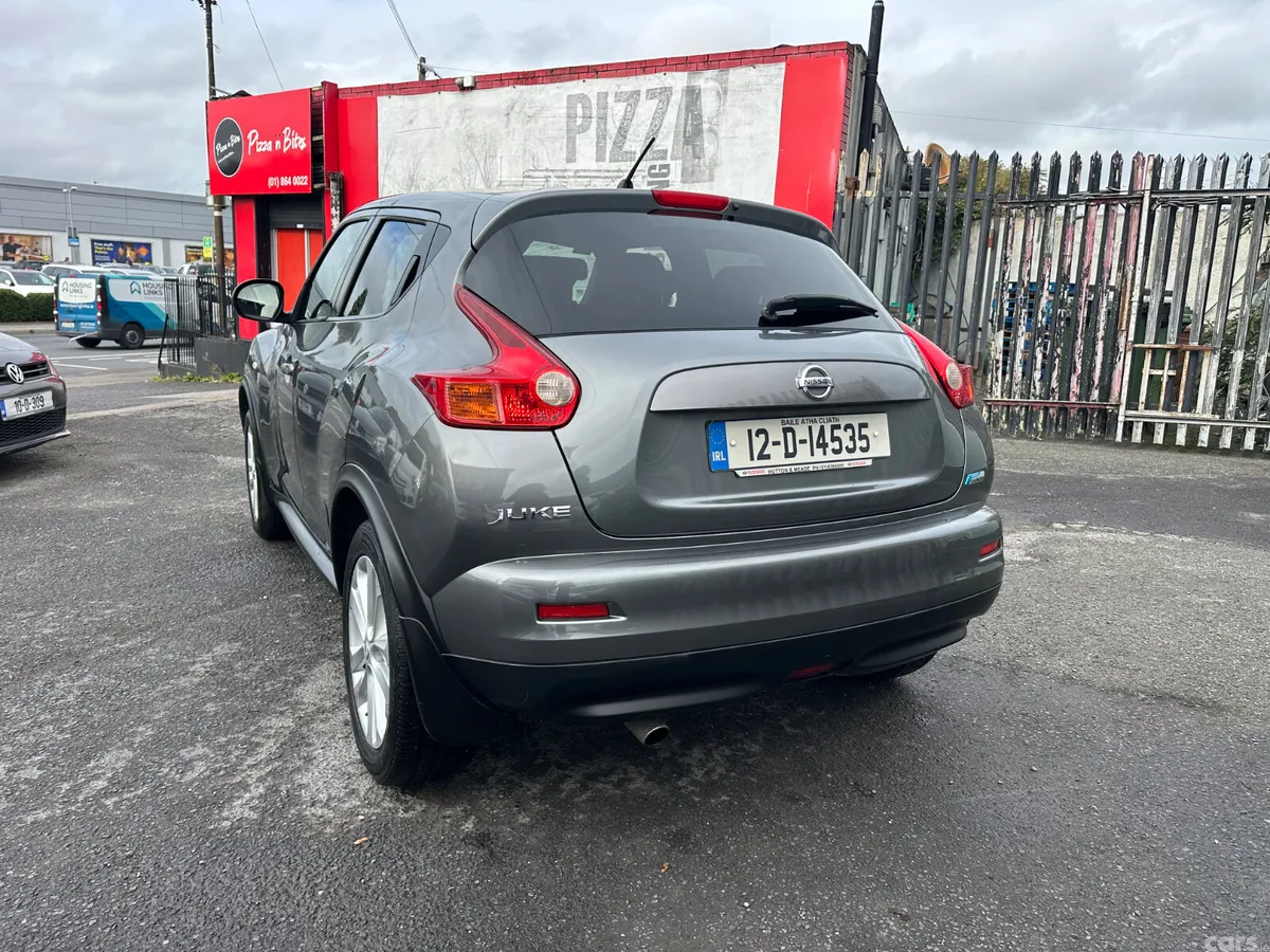 Nissan Juke SUV, Diesel, 2012, Grey