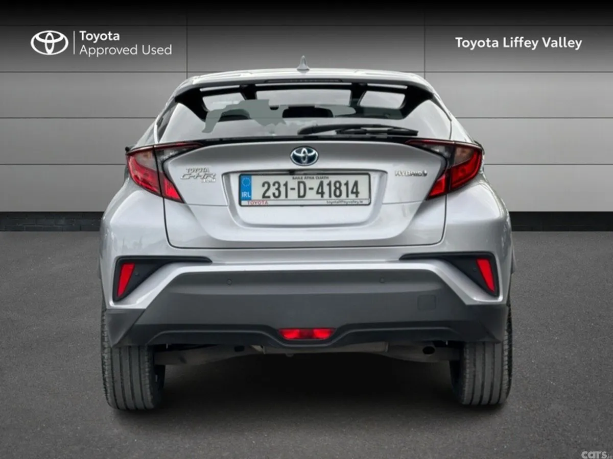 Toyota C-HR SUV, Petrol Hybrid, 2023, Silver
