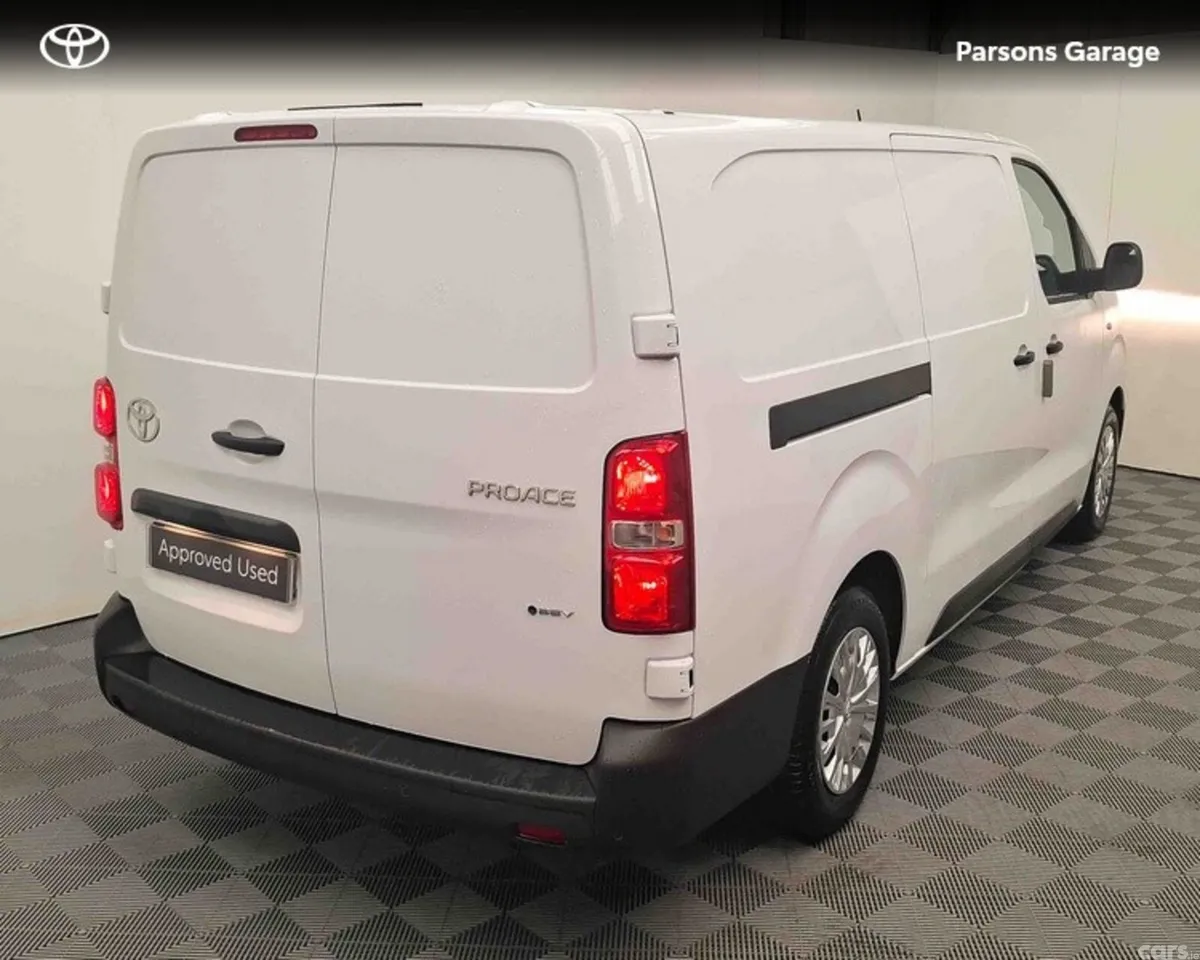 Toyota Proace Van, Electric, 2026, White