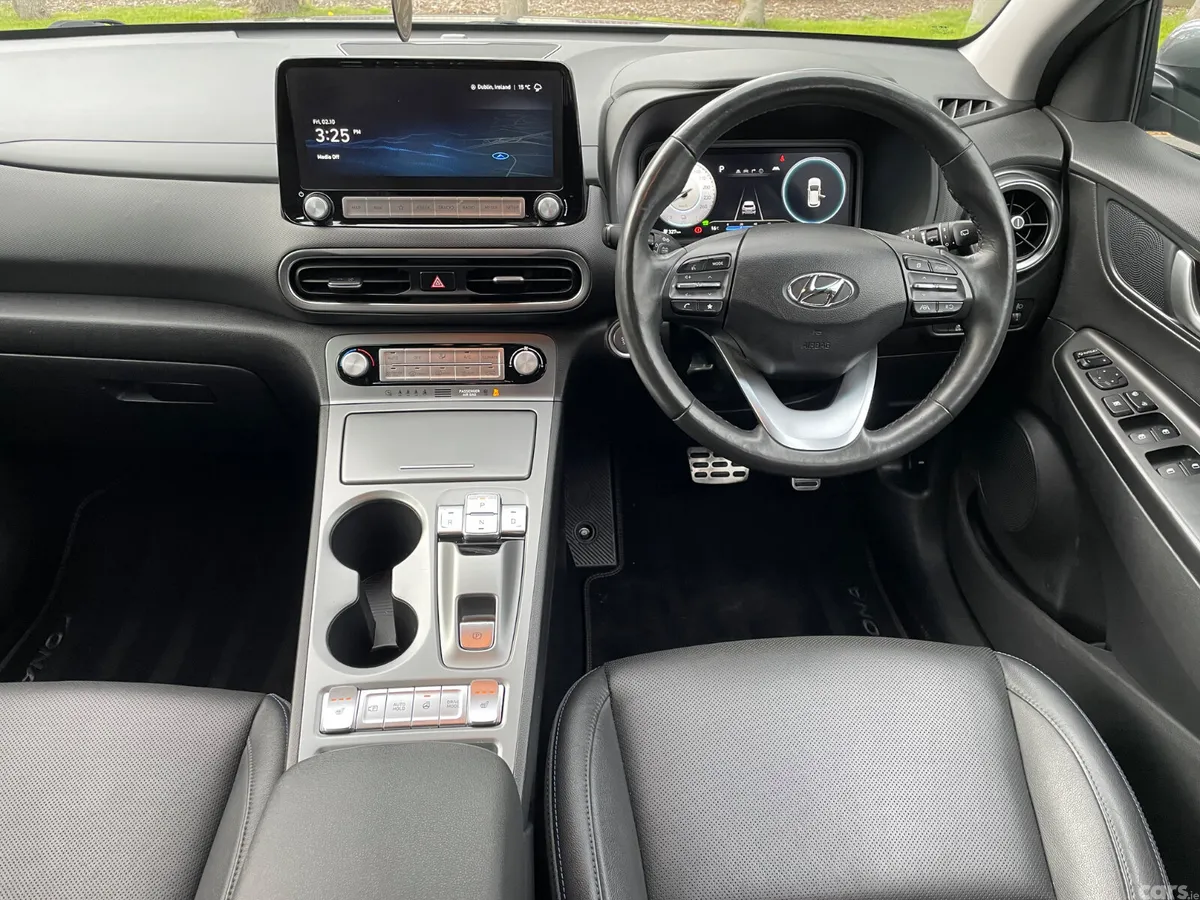 Hyundai KONA MPV, Electric, 2022, Grey