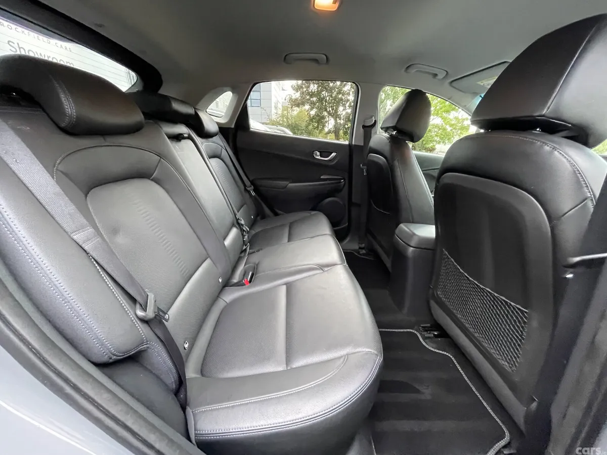 Hyundai KONA MPV, Electric, 2022, Grey