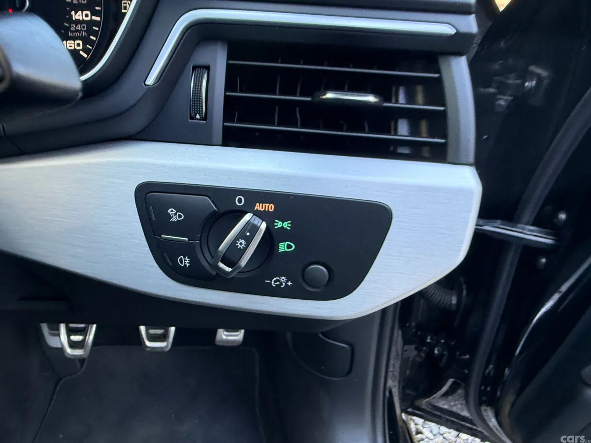 Audi A4 Saloon, Petrol, 2018, Black
