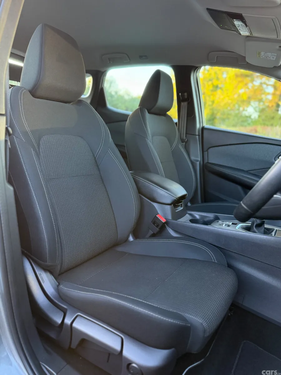 Nissan Qashqai MPV, Petrol, 2025, Grey