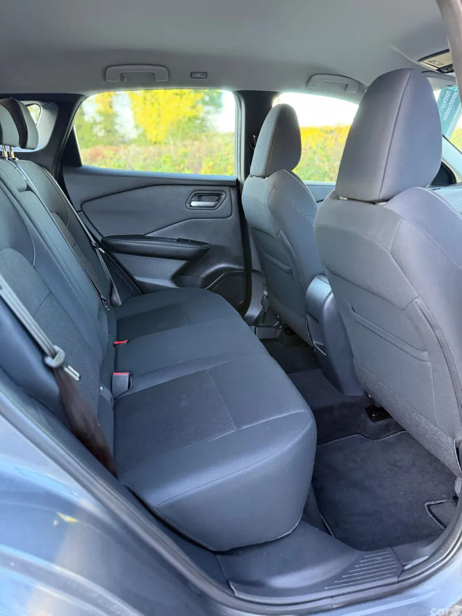 Nissan Qashqai MPV, Petrol, 2025, Grey