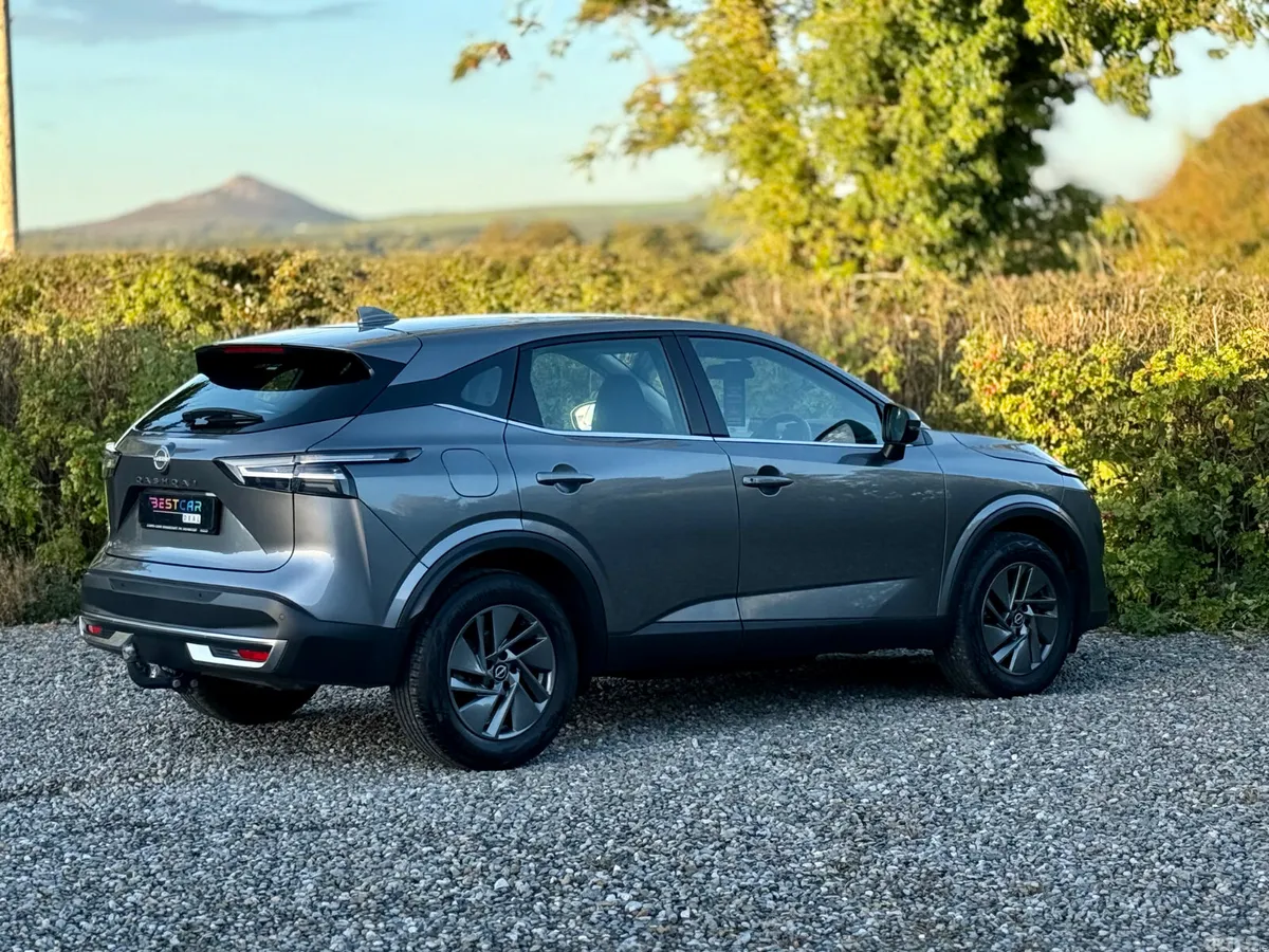Nissan Qashqai MPV, Petrol, 2025, Grey