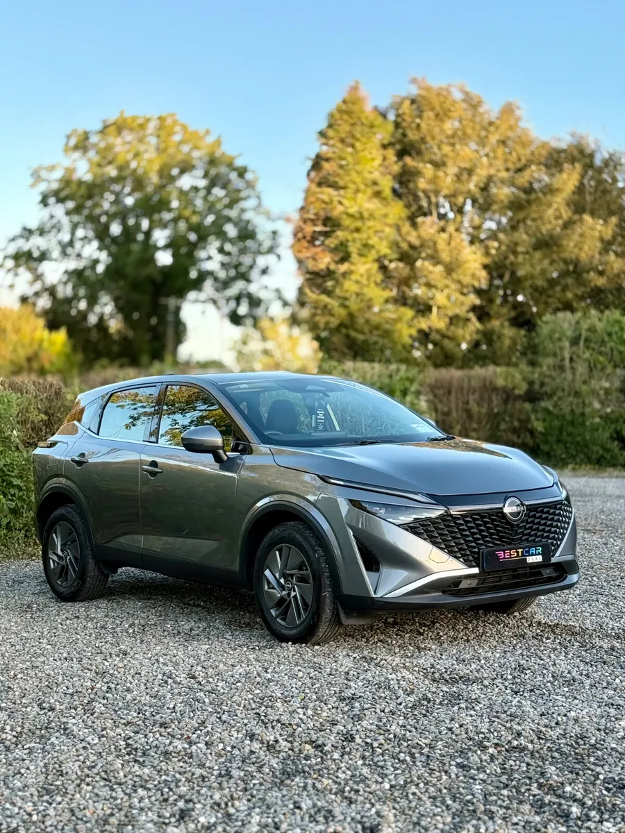 Nissan Qashqai MPV, Petrol, 2025, Grey