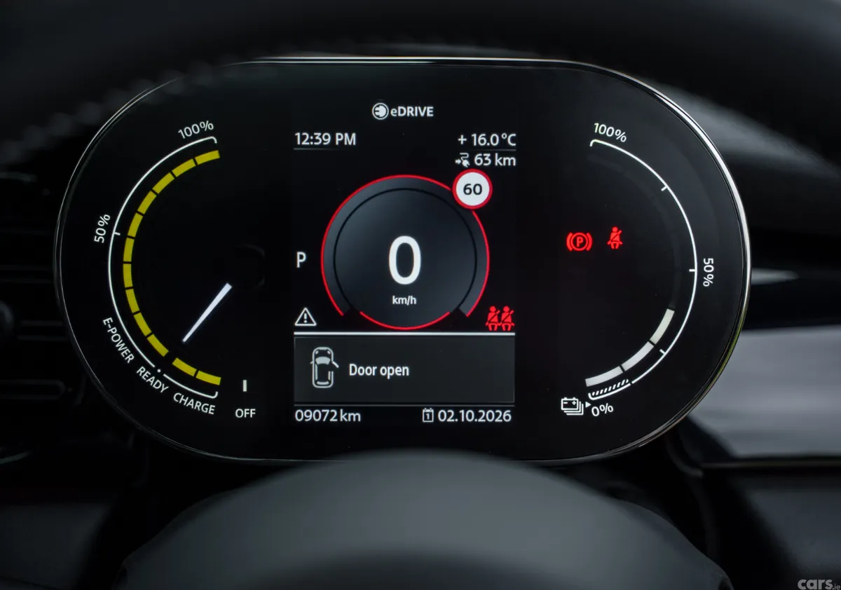 Mini Electric Hatchback, Electric, 2023, Grey