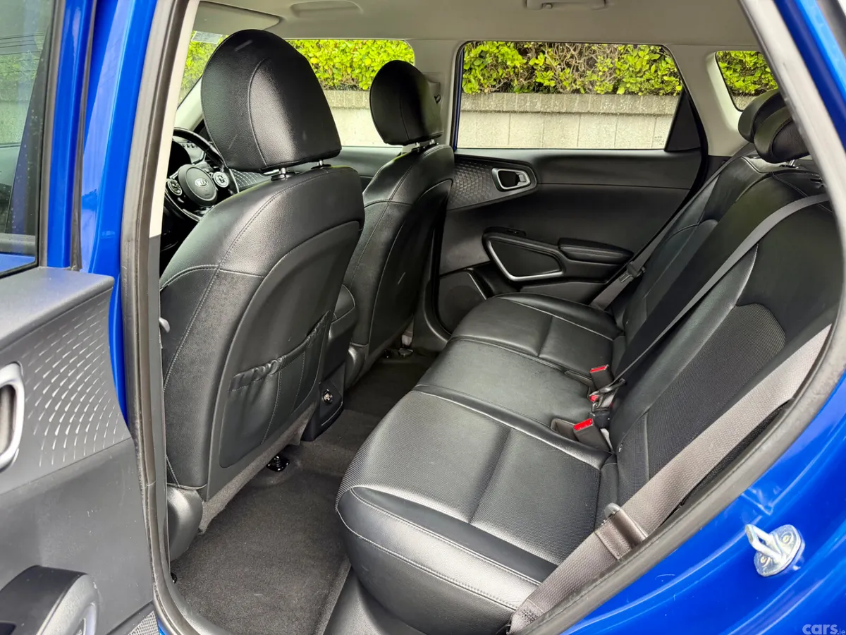 Kia Soul Hatchback, Electric, 2021, Blue