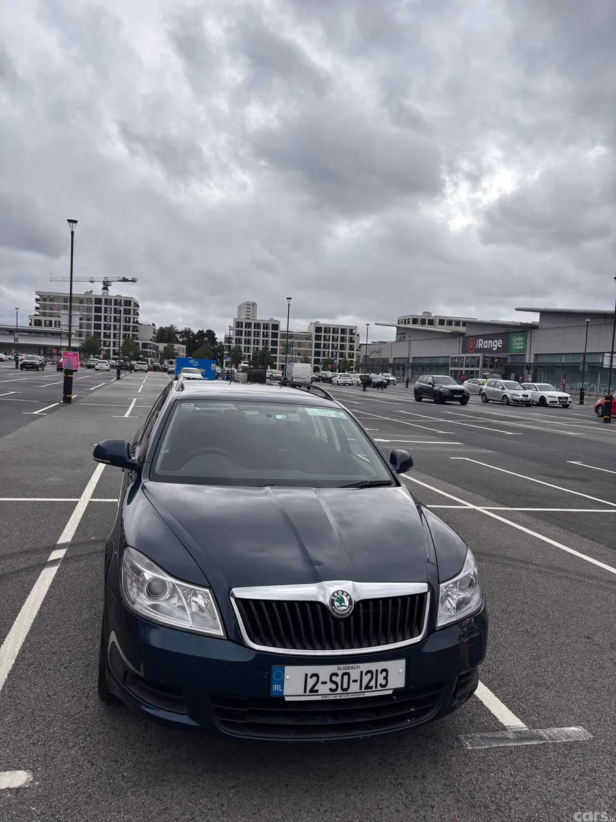 Skoda Octavia Estate, Diesel, 2012, Blue