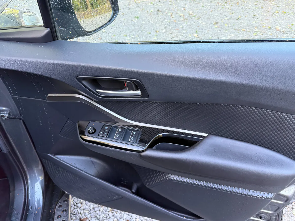 Toyota C-HR Hatchback, Petrol, 2019, Grey