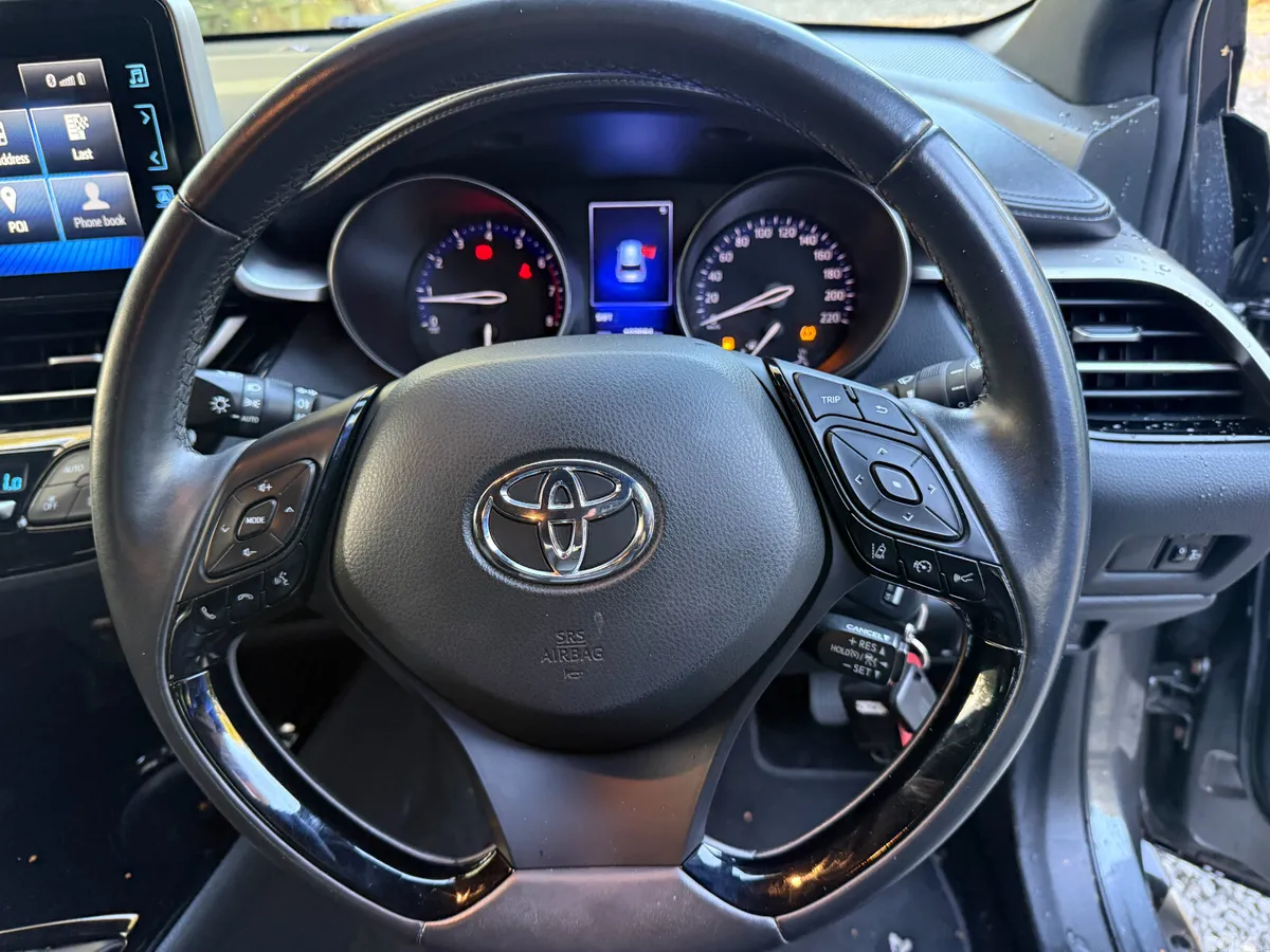 Toyota C-HR Hatchback, Petrol, 2019, Grey