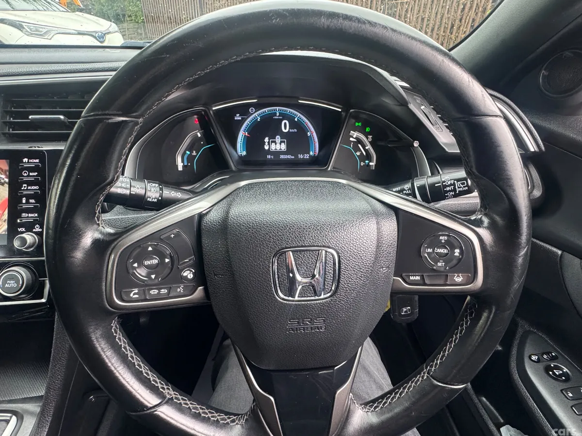 Honda Civic Hatchback, Diesel, 2019, Red
