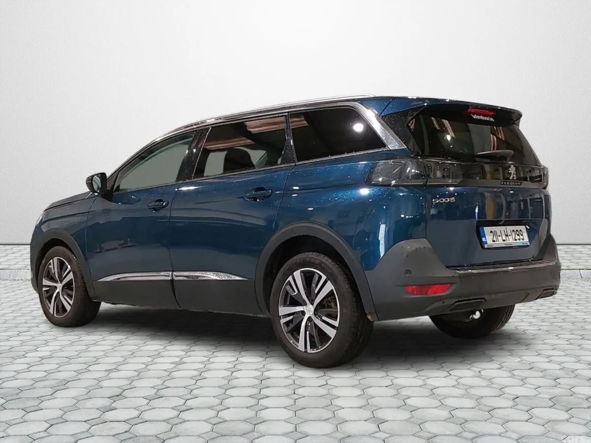 Peugeot 5008 MPV, Petrol, 2021, Blue