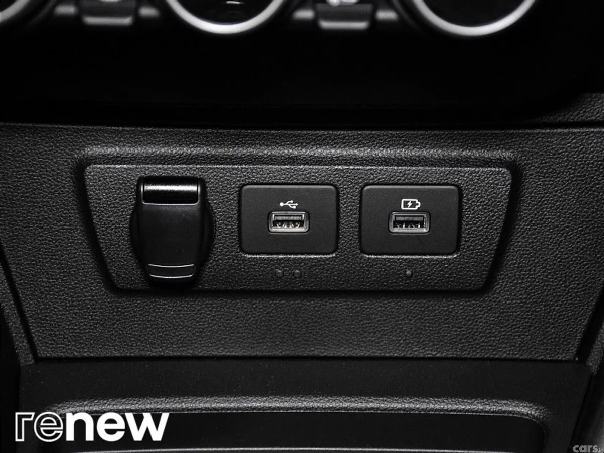 Dacia Duster SUV, Petrol, 2023, Grey
