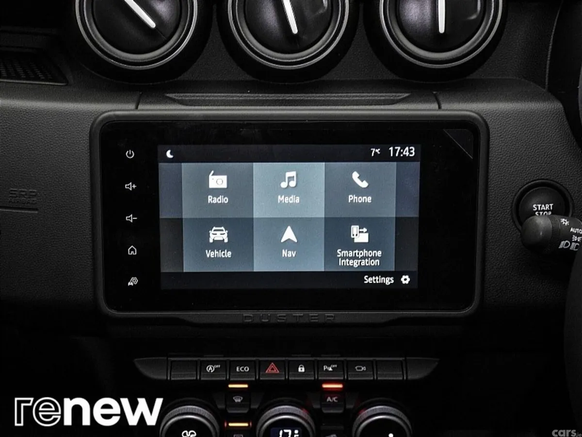 Dacia Duster SUV, Petrol, 2023, Grey