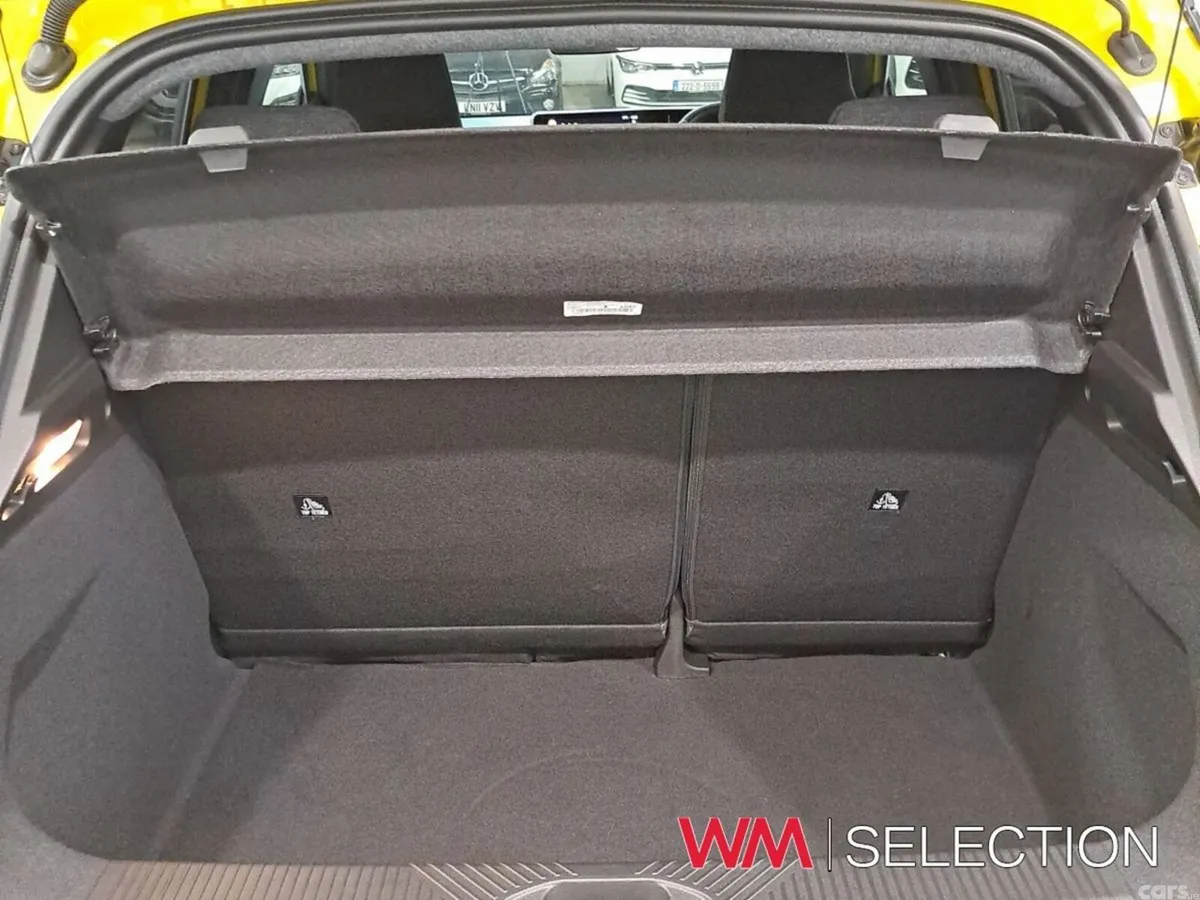 Renault 5 Hatchback, Electric, 2025, Yellow