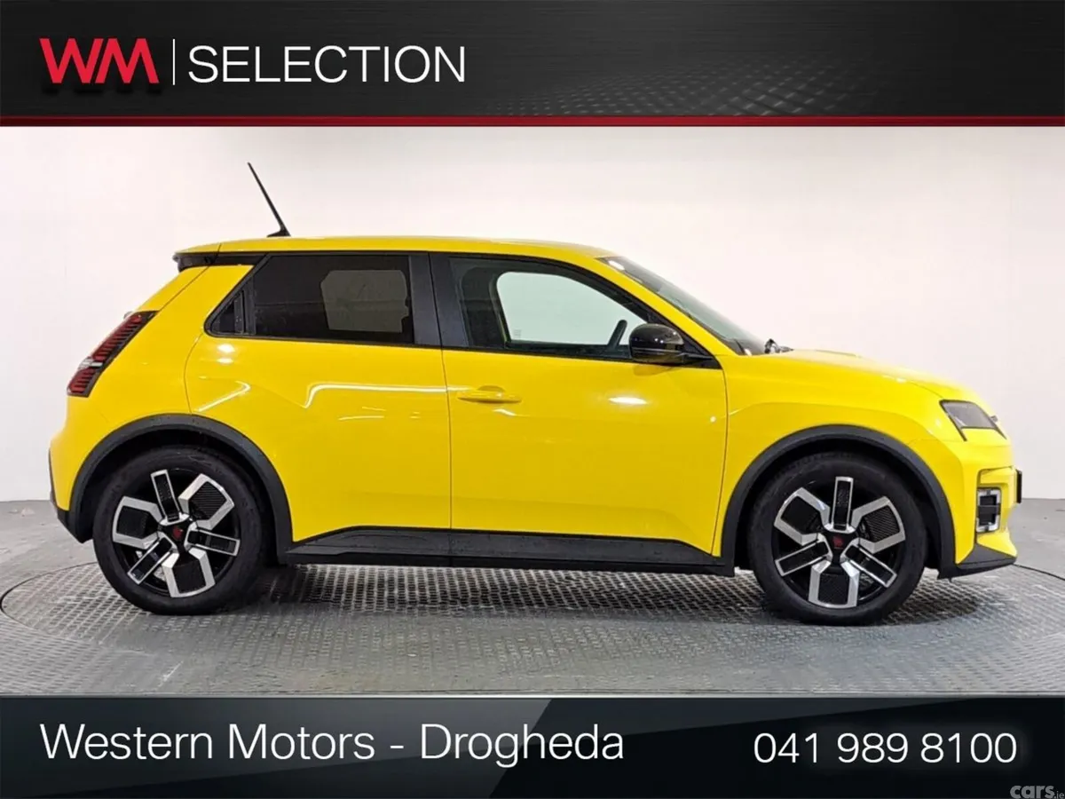 Renault 5 Hatchback, Electric, 2025, Yellow