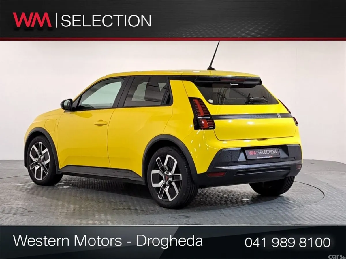 Renault 5 Hatchback, Electric, 2025, Yellow