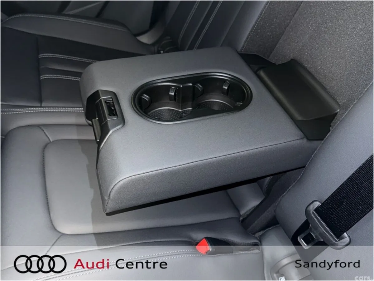 Audi Q5 SUV, Petrol Plug-in Hybrid, 2026, Black