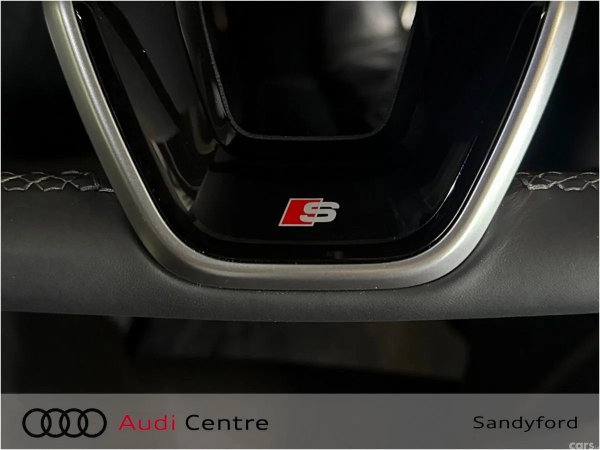 Audi Q5 SUV, Petrol Plug-in Hybrid, 2026, Black