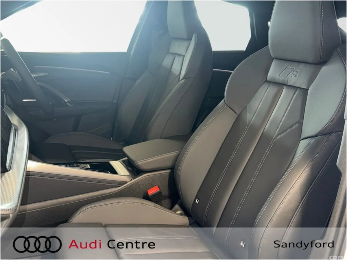 Audi Q5 Hatchback, Petrol Plug-in Hybrid, 2026, White