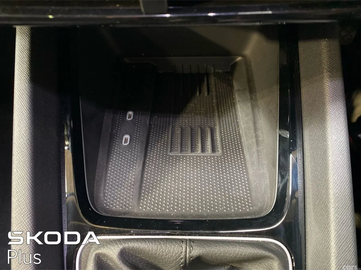 Skoda Octavia Saloon, Petrol, 2026, White