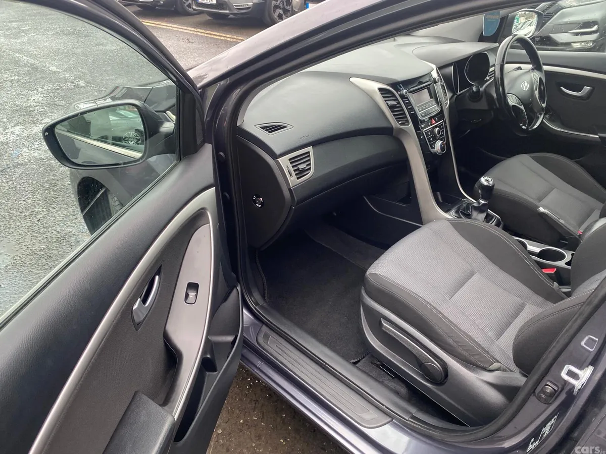 Hyundai i30 Hatchback, Diesel, 2016, Grey