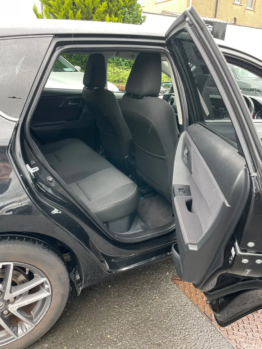 Toyota Auris Hatchback, Petrol Hybrid, 2015, Black