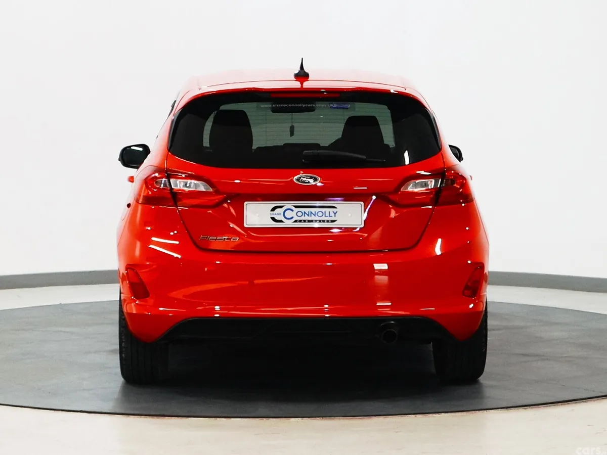 Ford Fiesta Hatchback, Petrol, 2021, Red
