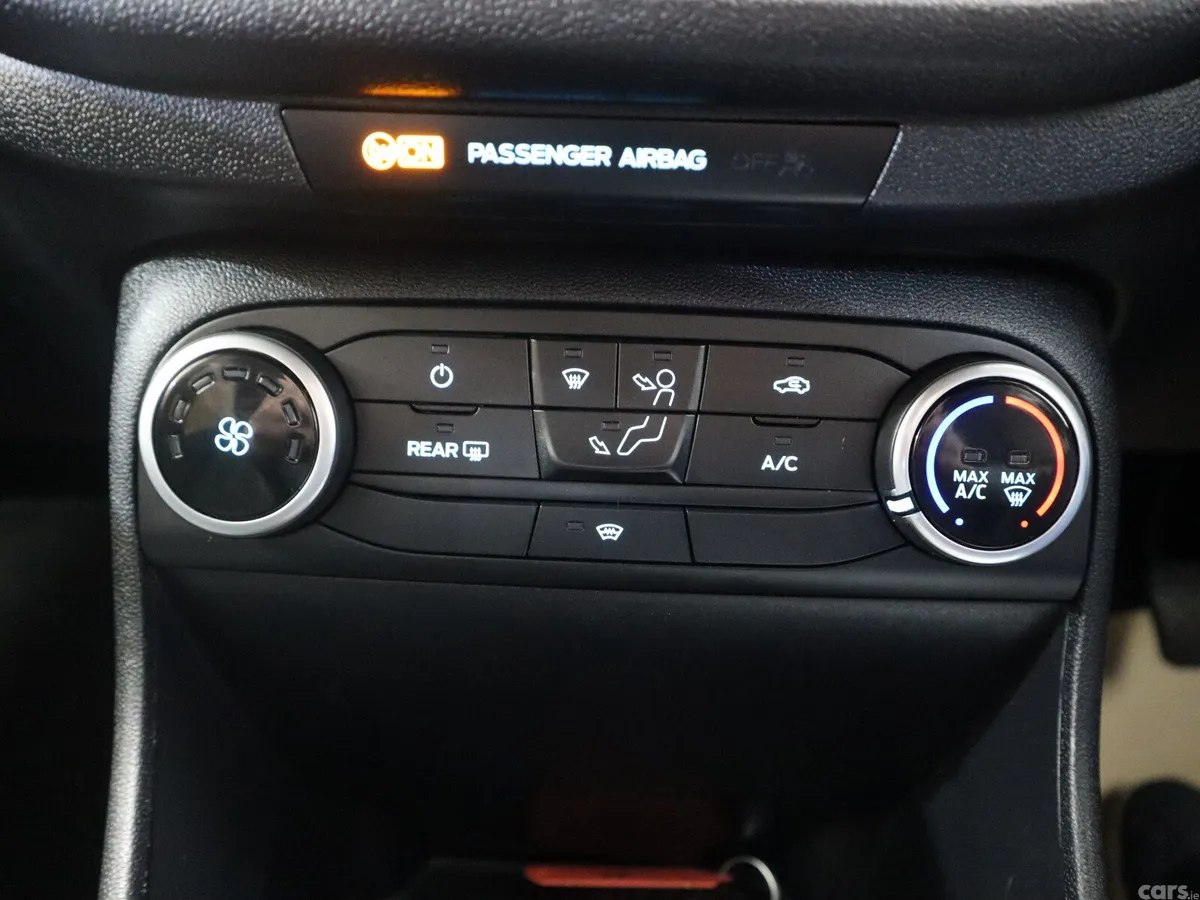 Ford Fiesta Hatchback, Petrol, 2021, Red
