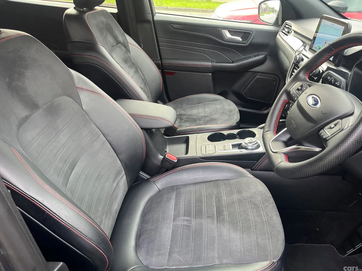 Ford Kuga SUV, Petrol Plug-in Hybrid, 2022, Grey