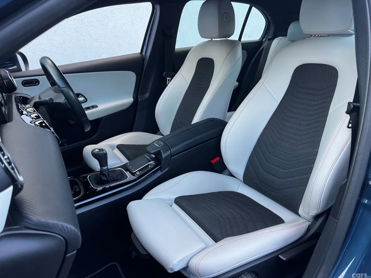 Mercedes-Benz A-Class Hatchback, Petrol, 2020, Blue