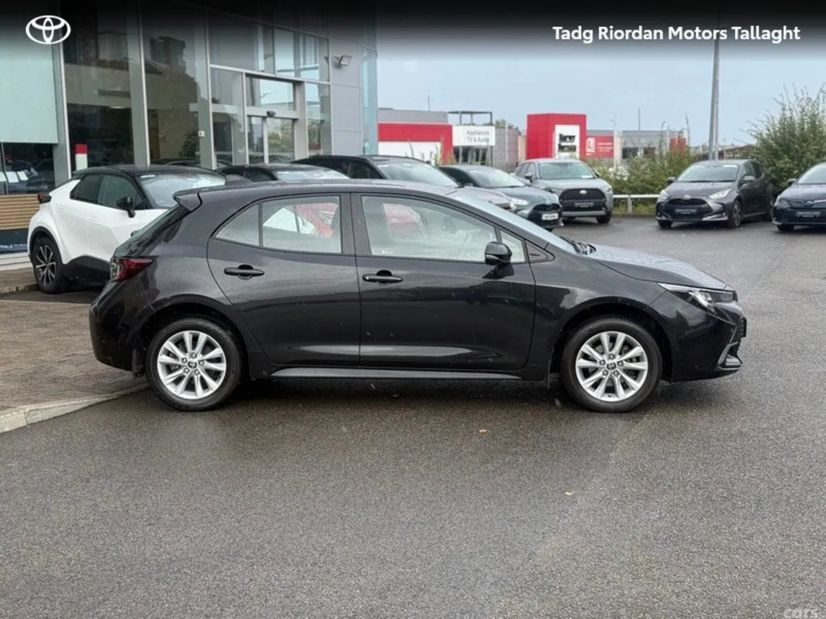 Toyota Corolla Hatchback, Petrol Hybrid, 2023, Black