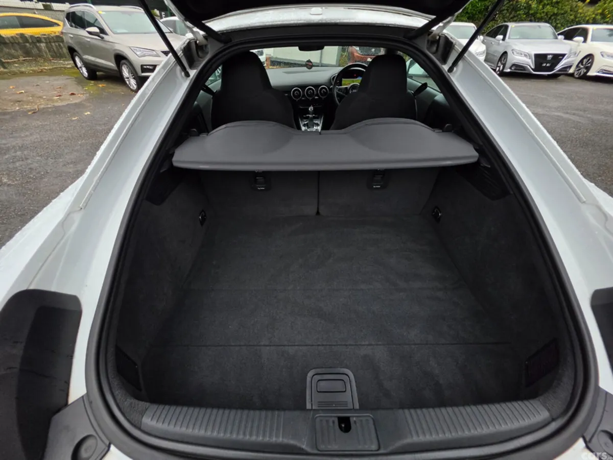 Audi TT Coupe, Petrol, 2018, White