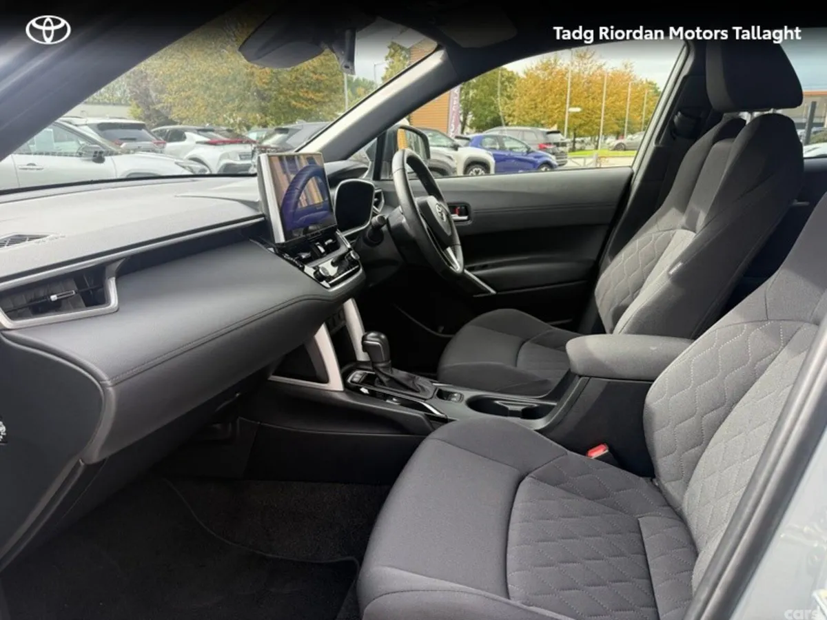 Toyota Corolla Cross Hatchback, Petrol Hybrid, 2023, Grey