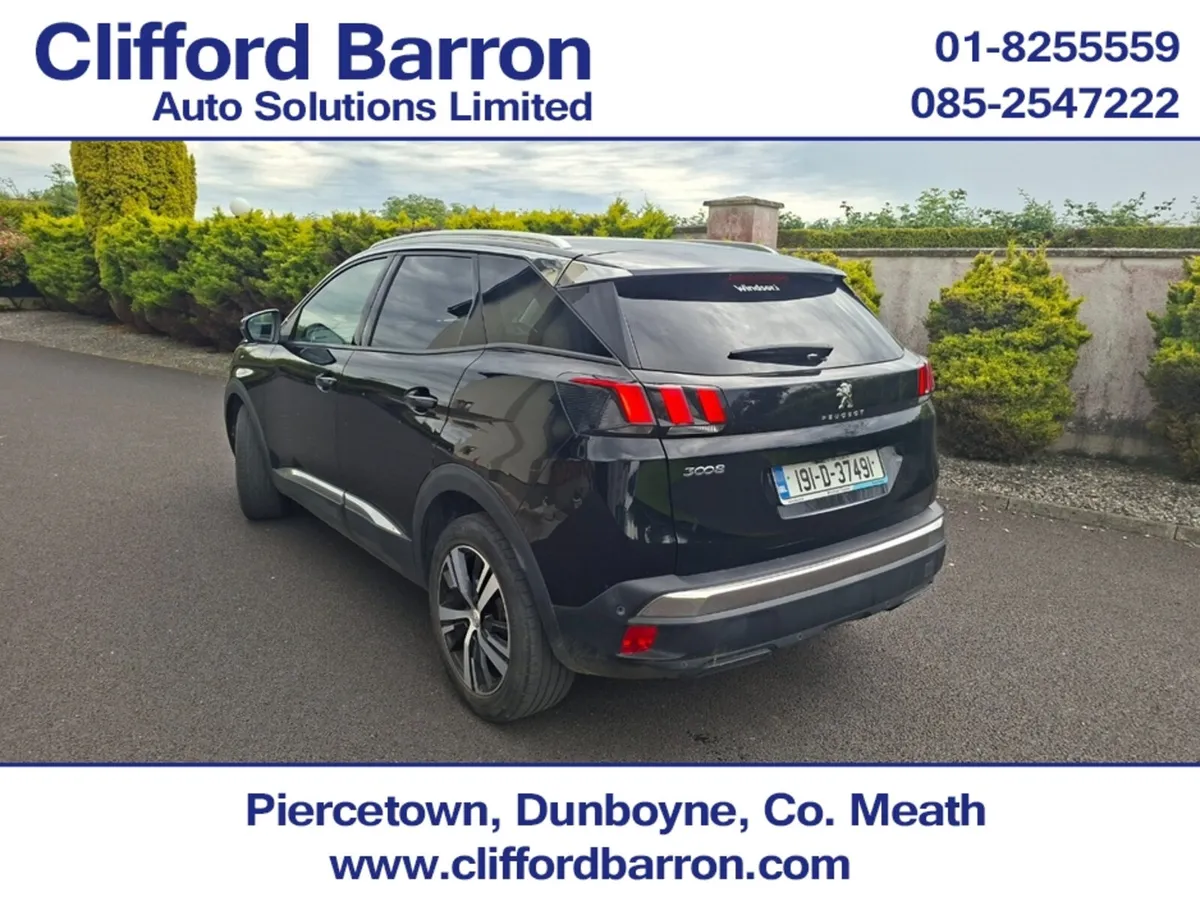 Peugeot 3008 MPV, Petrol, 2019, Black