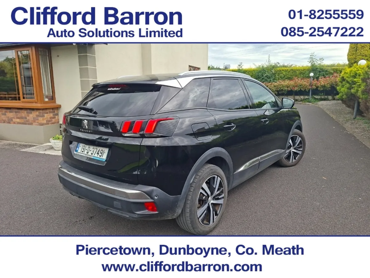 Peugeot 3008 MPV, Petrol, 2019, Black