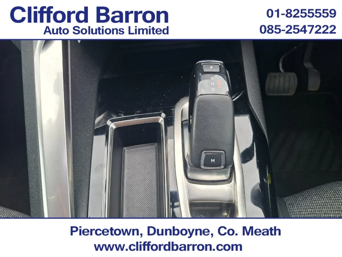 Peugeot 3008 MPV, Petrol, 2019, Black