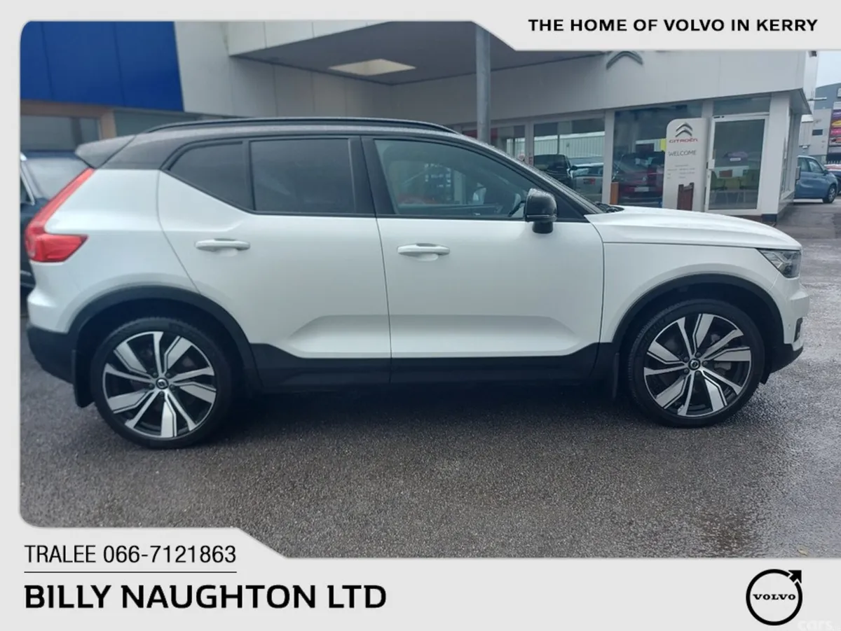 Volvo XC40 SUV, Electric, 2022, White