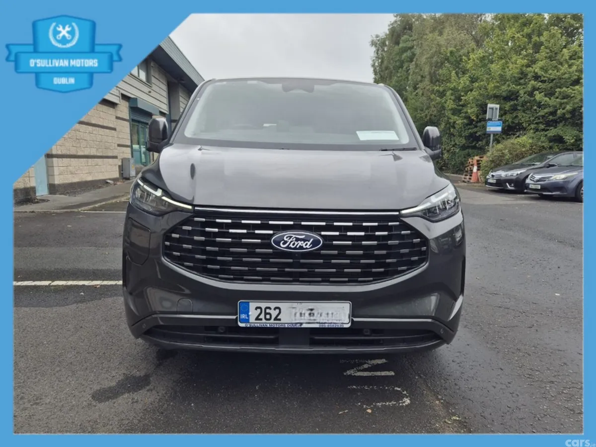 Ford Tourneo Custom MPV, Petrol Plug-in Hybrid, 2026, Grey