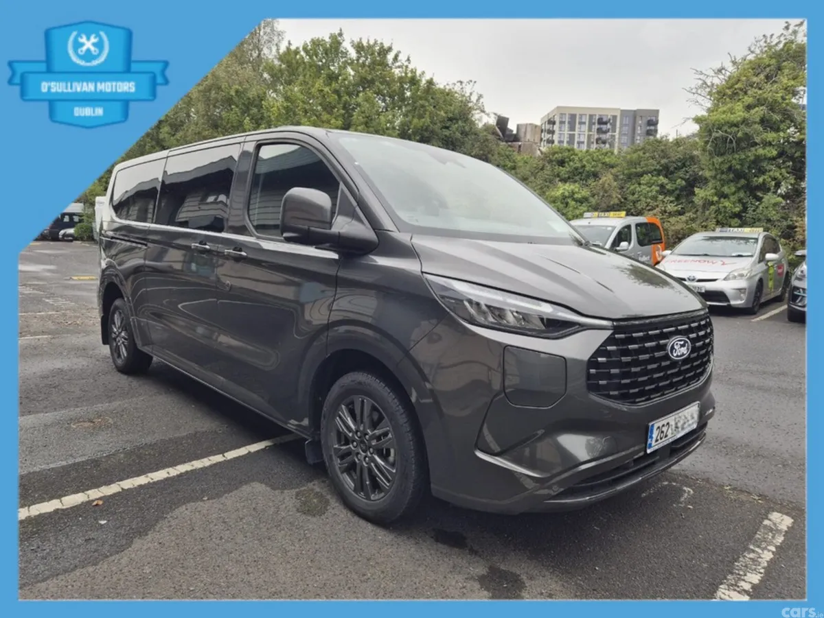 Ford Tourneo Custom MPV, Petrol Plug-in Hybrid, 2026, Grey