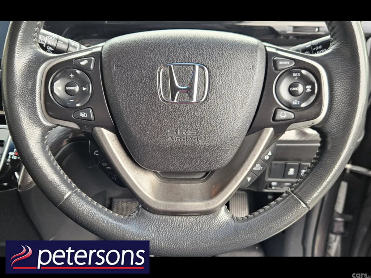 Honda Stepwagon MPV, Petrol Hybrid, 2017, Grey