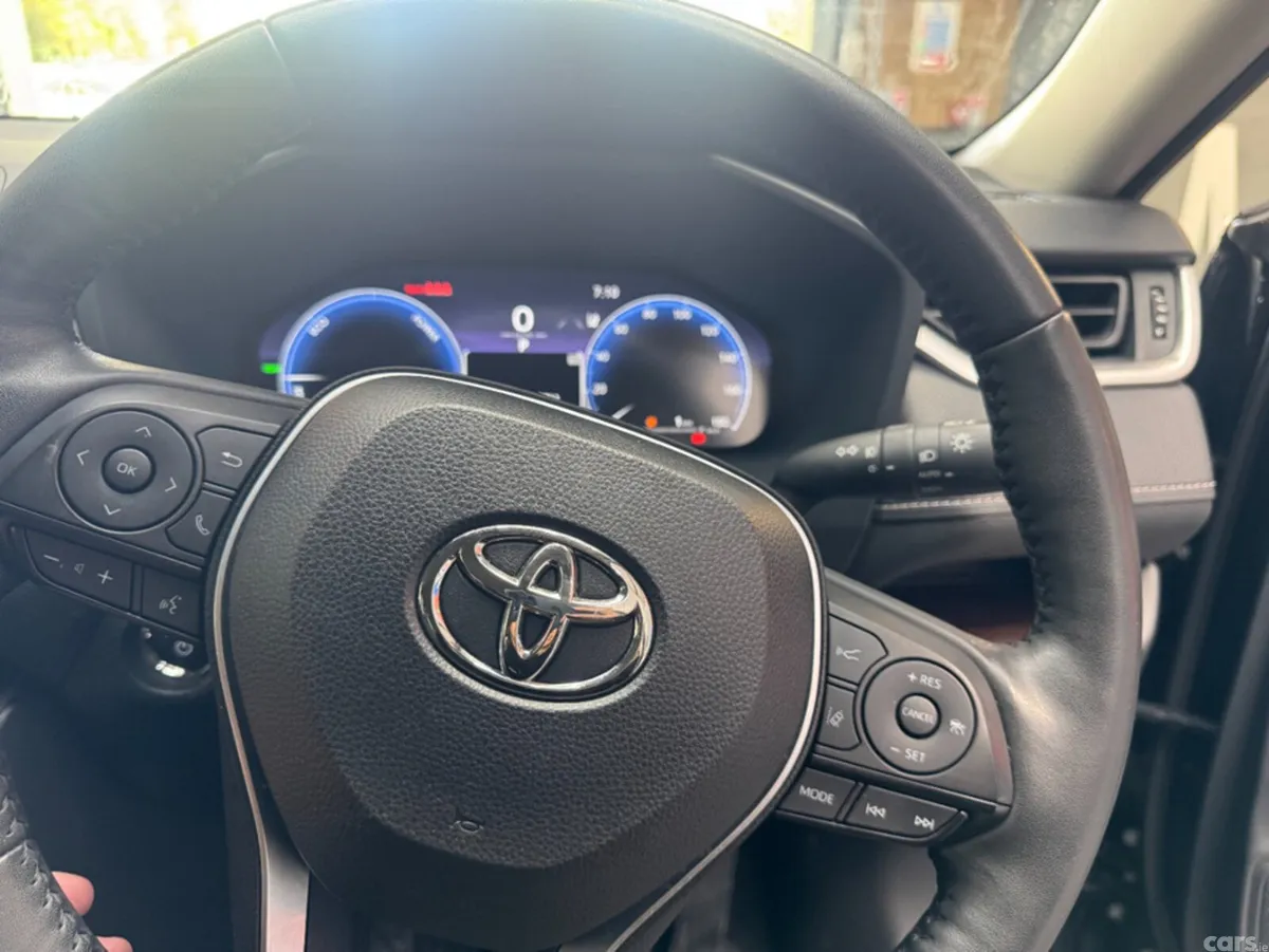 Toyota RAV4 SUV, Petrol Hybrid, 2024, Black