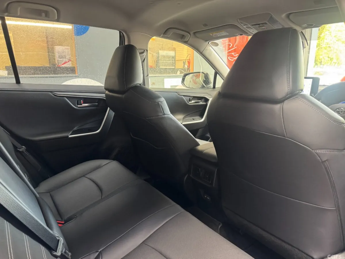 Toyota RAV4 SUV, Petrol Hybrid, 2024, Black